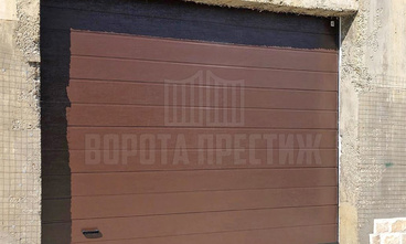 Металлические секционные ворота для гаража ГР-197 - фото 2