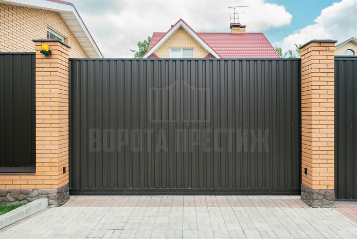 Откатные ворота из профлиста для загородного дома ОТ-409 - фото 2