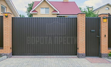 Откатные ворота из профлиста для загородного дома ОТ-409
