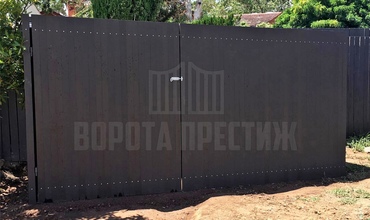 небольшие распашные ворота на участок