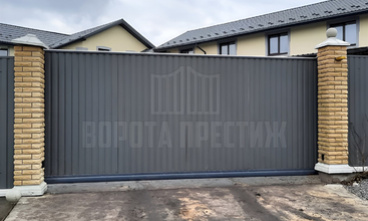 Выдвижные автоматические ворота из профнастила ОТ-310