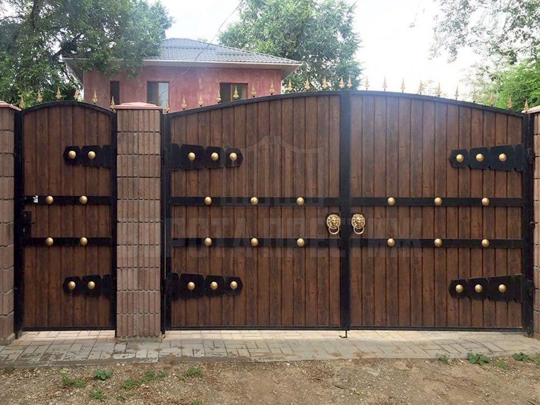 распашные ворота с приводом DoorHan